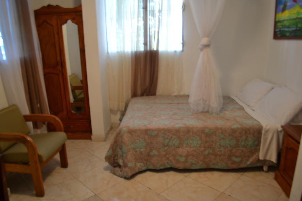 Pacot Breeze Hotel Musseau Номер фото